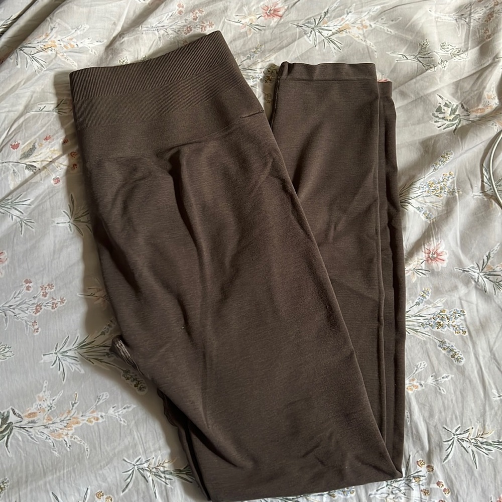 Alphalete Amplify Legging